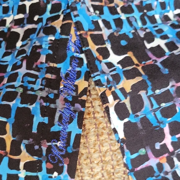 Robert Graham Blue and Black Geometric Casual Shirt - Picture 3 of 8